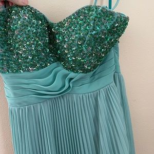 JJ’s House Prom Dress